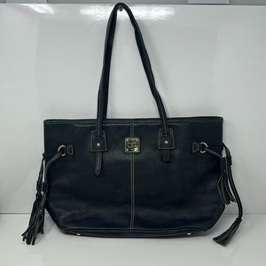 Genuine Dooney & bootleg leather tote bag